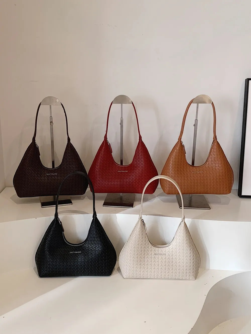 Petit Sac à Épaule Texturé en Similicuir — 5 Coloris