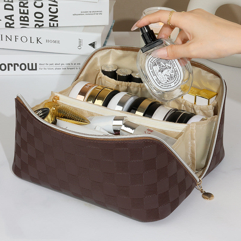 Trousse de Toilette Damier en Cuir PU — Grande Capacité & Style Premium | 3 Coloris