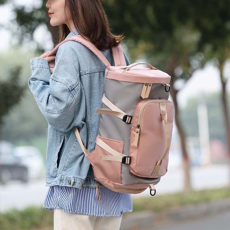 Sac de Sport et Voyage Femme en Nylon — 12 Coloris