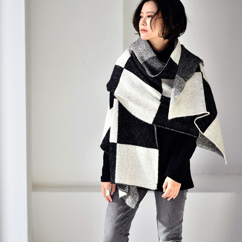Women's Plaid Wool-Blend Scarf — Large Warm Shawl