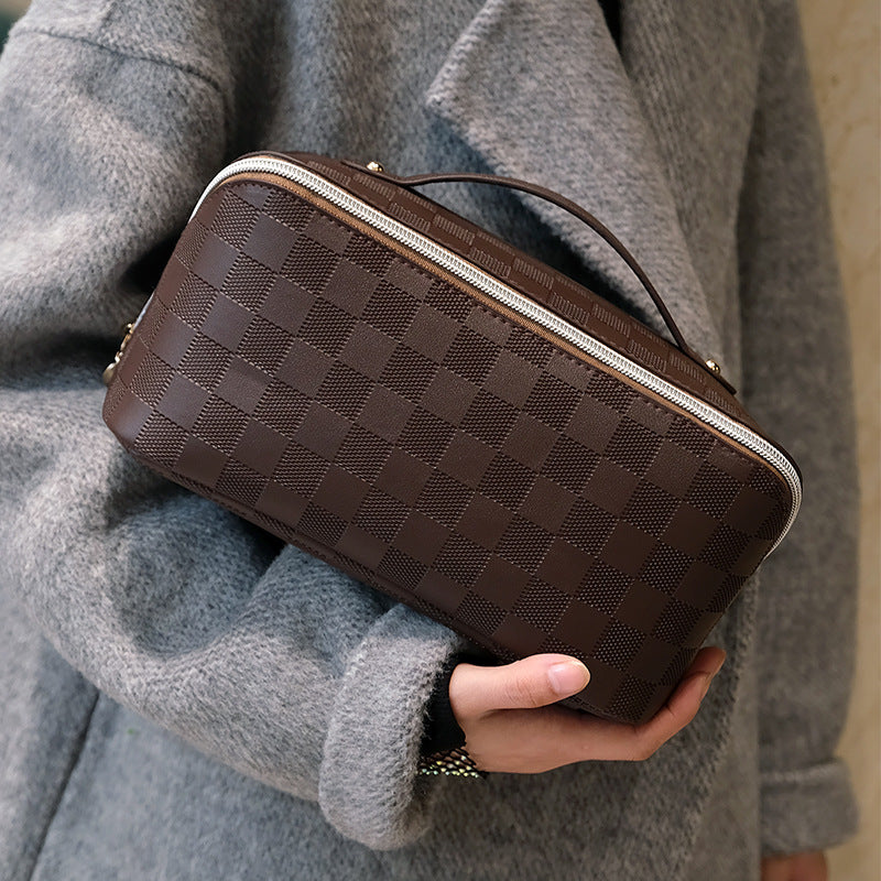 Trousse de Toilette Damier en Cuir PU — Grande Capacité & Style Premium | 3 Coloris