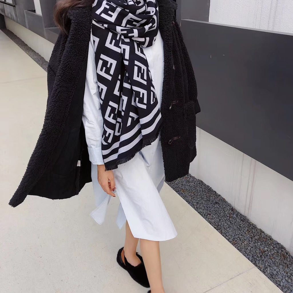 Printed Letter Twill Scarf — Wool & Cotton, Warm, Women's | 2 Colors