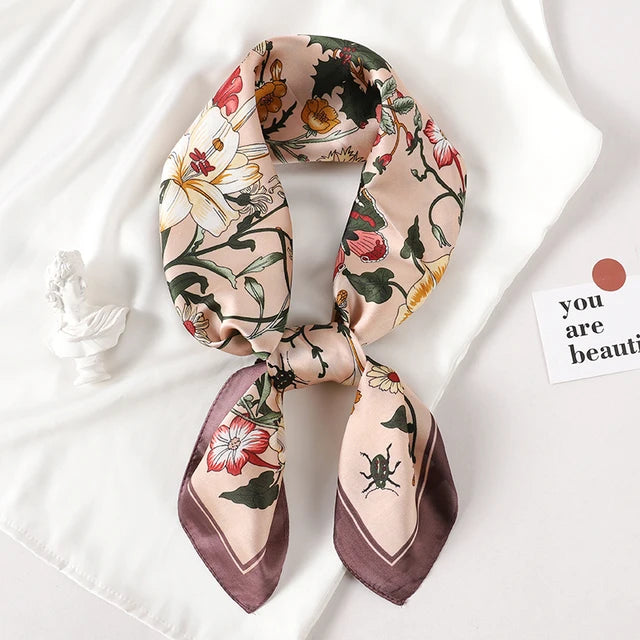 Foulard carré en mousseline — 70 × 70 cm | 2 Coloris